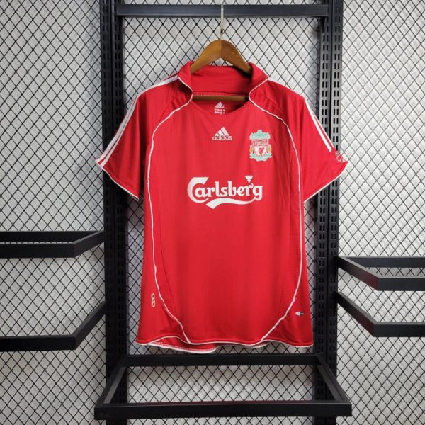 Retro Liverpool 06/07 Home jersey Fan Version
