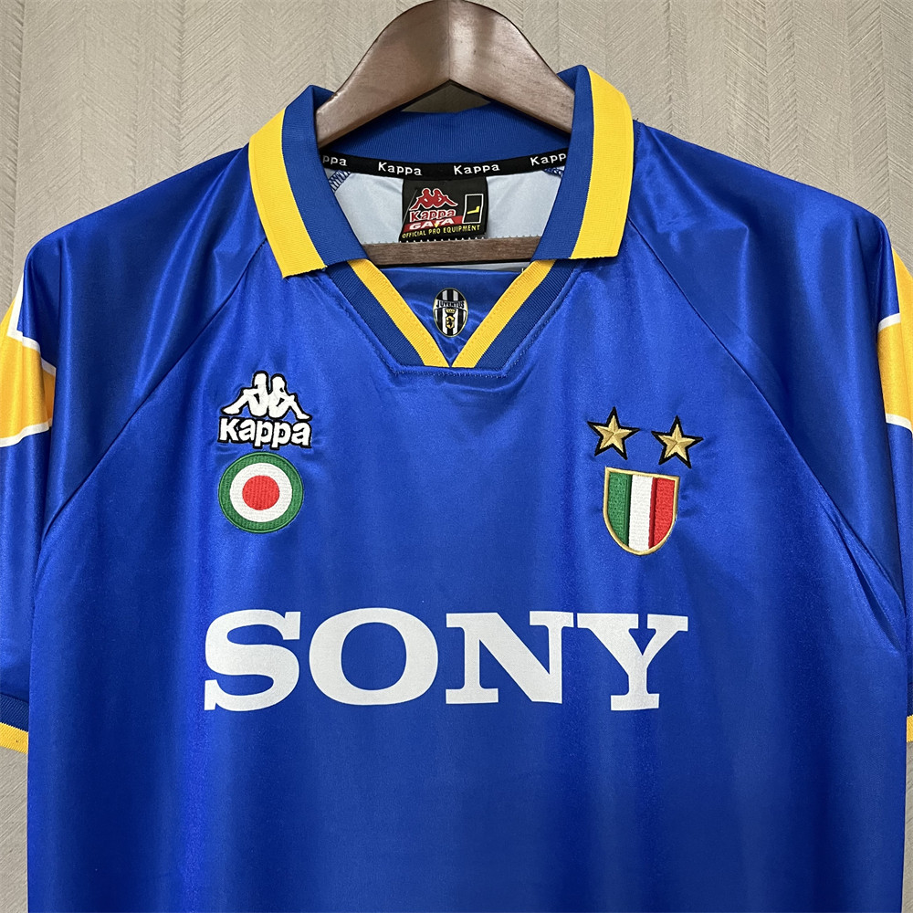 Retro Juventus 1995/96 Away  jersey Fan Version