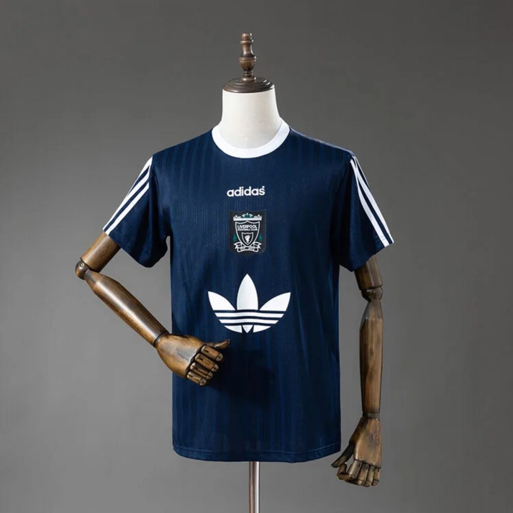 Retro Liverpool 1995 Royal Blue Jersey Fan Version