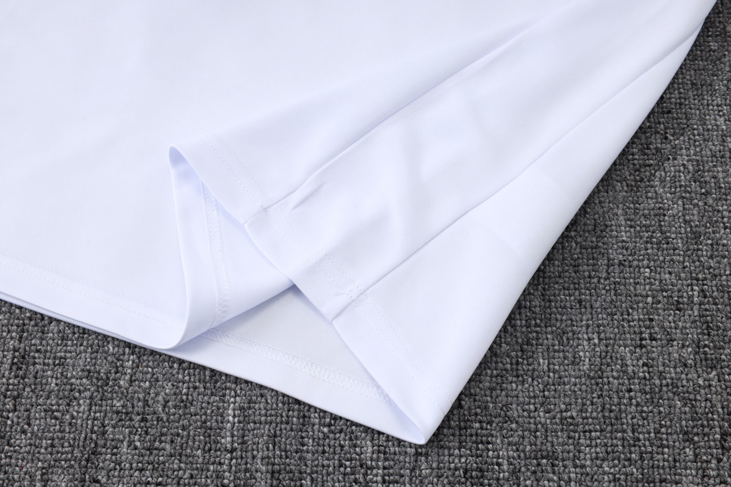 202526 PSG White Long-sleeved half-pull training kit Football team kit