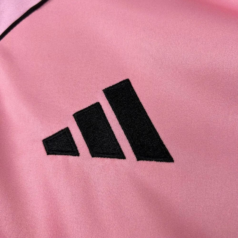 2025/26 Leicester City Away Pink Jersey Fan Version