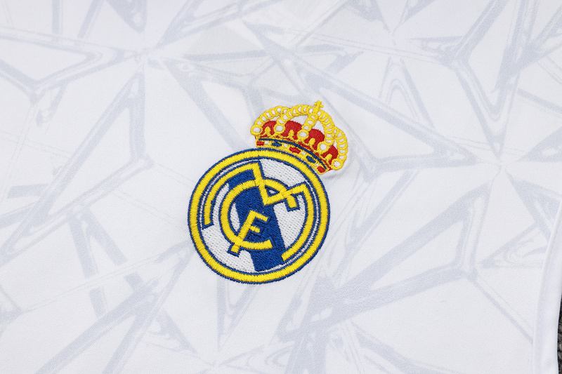 24/25 Real Madrid White Training Set Shirt and Shorts