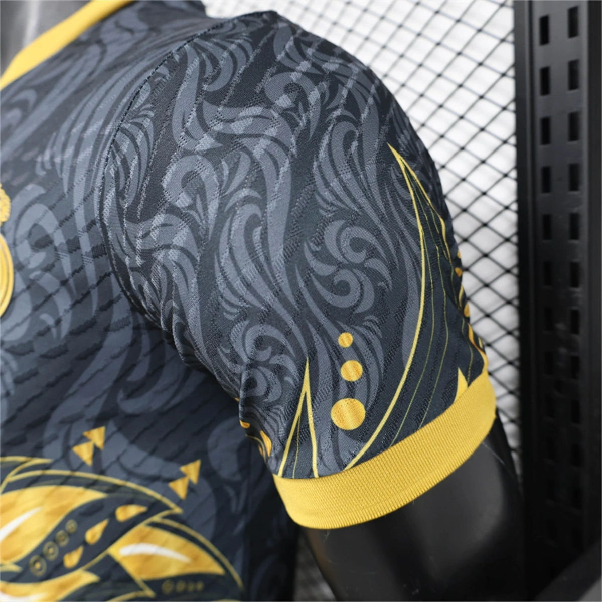24/25 Real Madrid Black Special edition Jersey Player Version