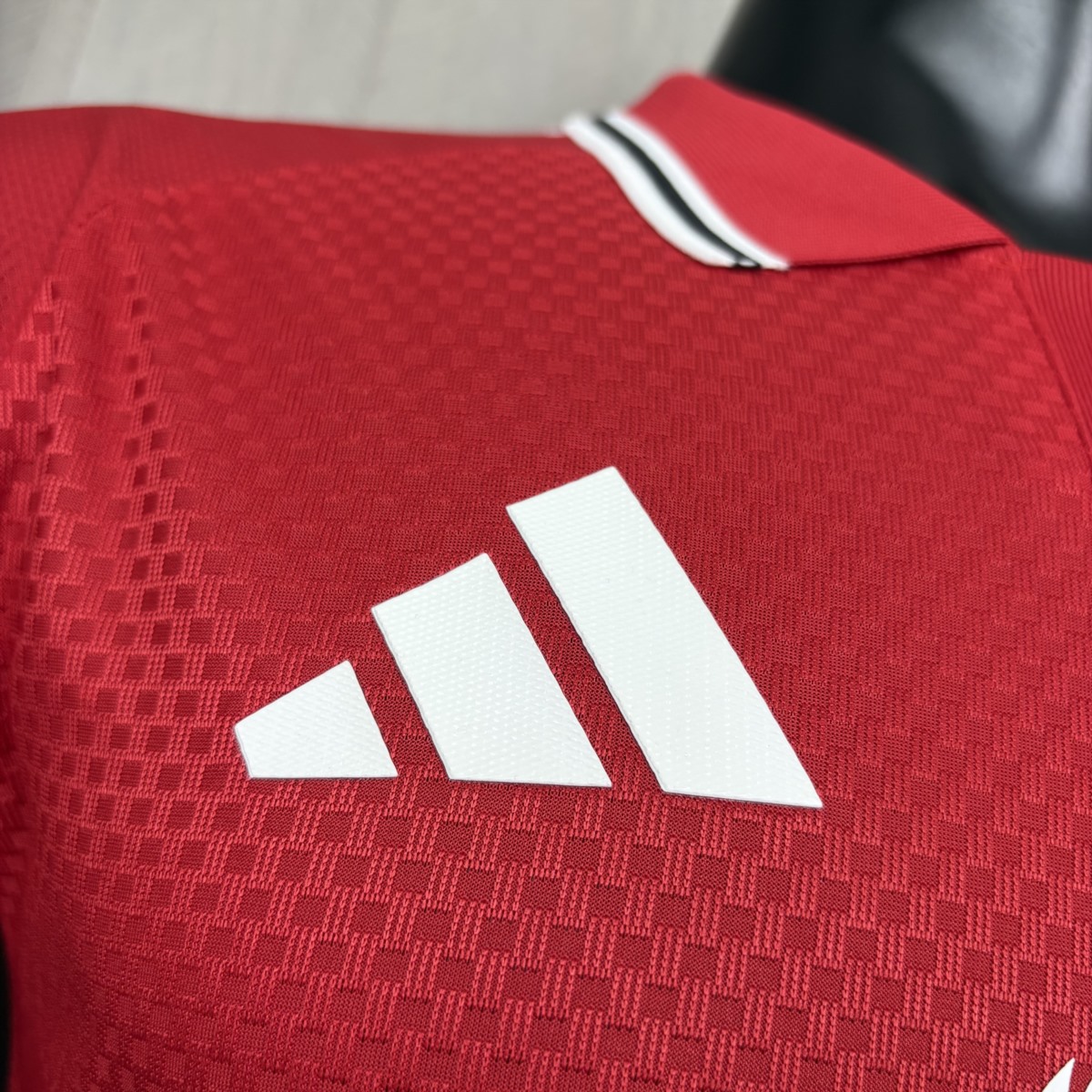 2026/27 Manchester United Home Jersey Player Version