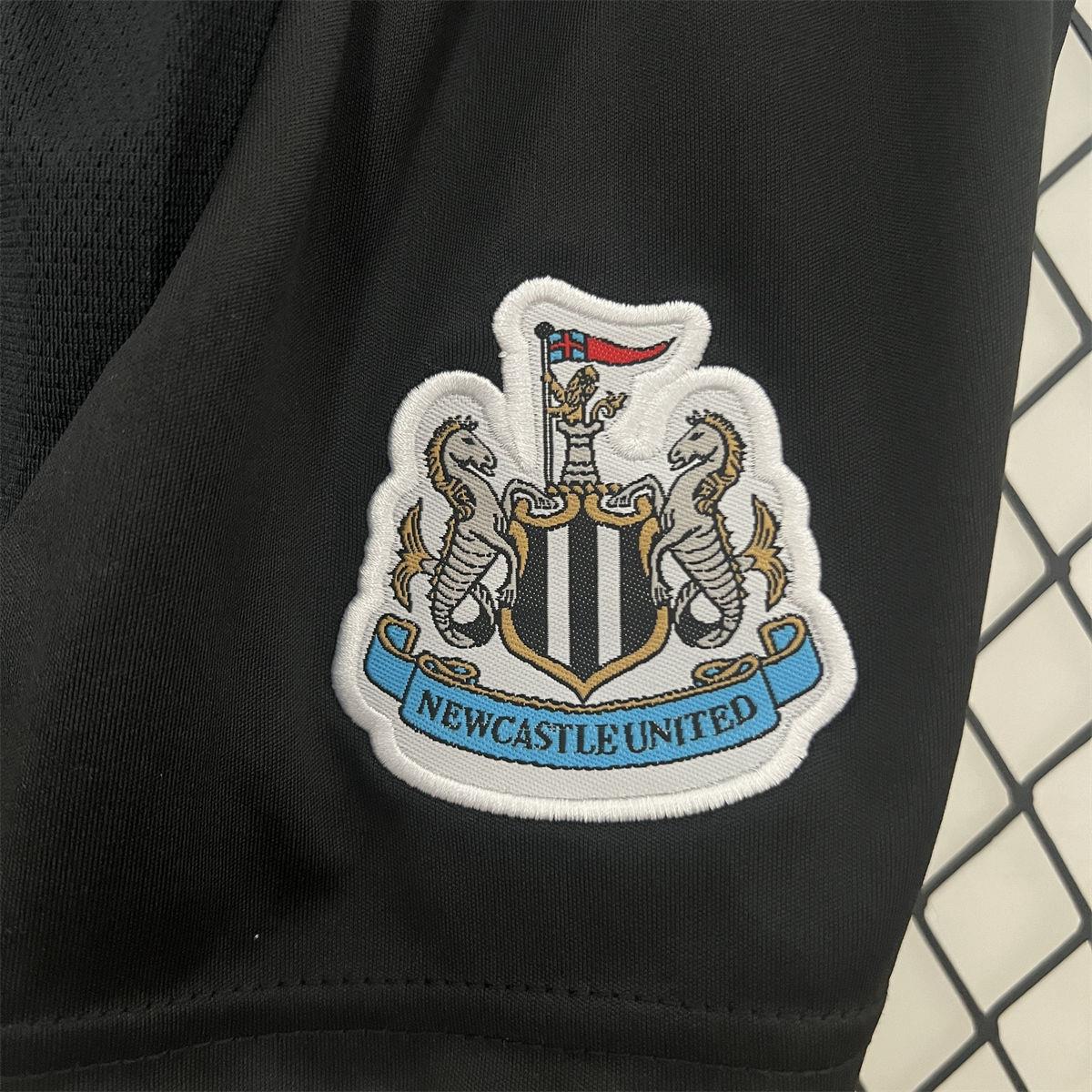 2024/25 Newcastle United Spur Home jersey Kid Kits Size 16-28