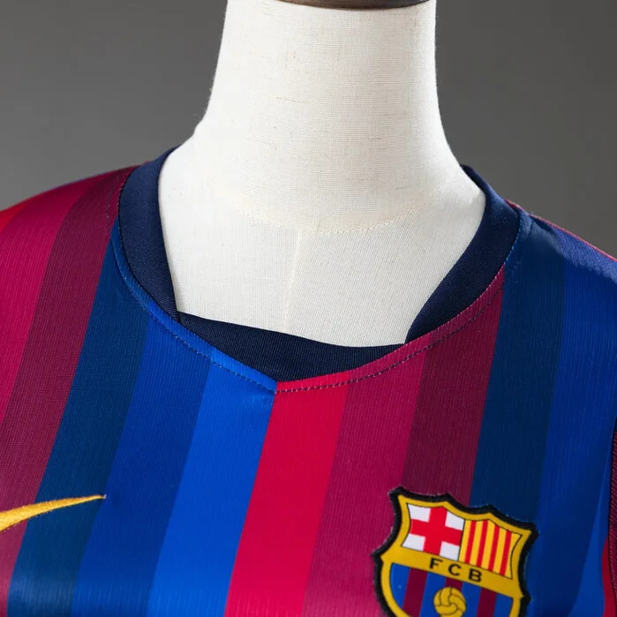 2026/27 Barcelona Home Women's Jersey