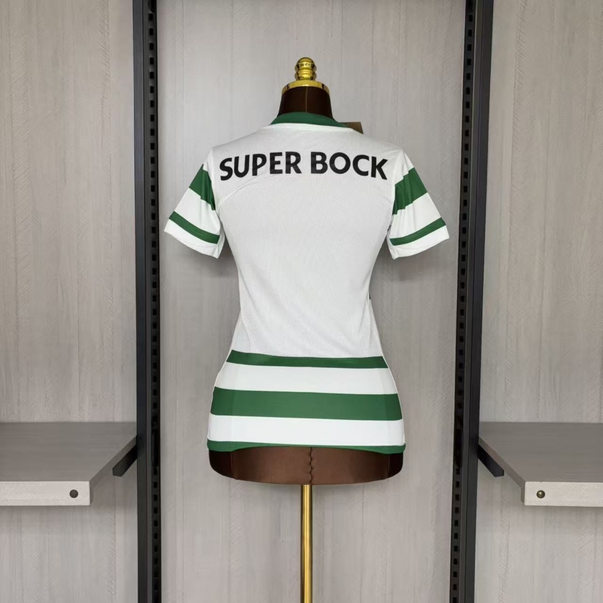 2025/26 Sporting Lisbon Home Women's Jersey Fan Version