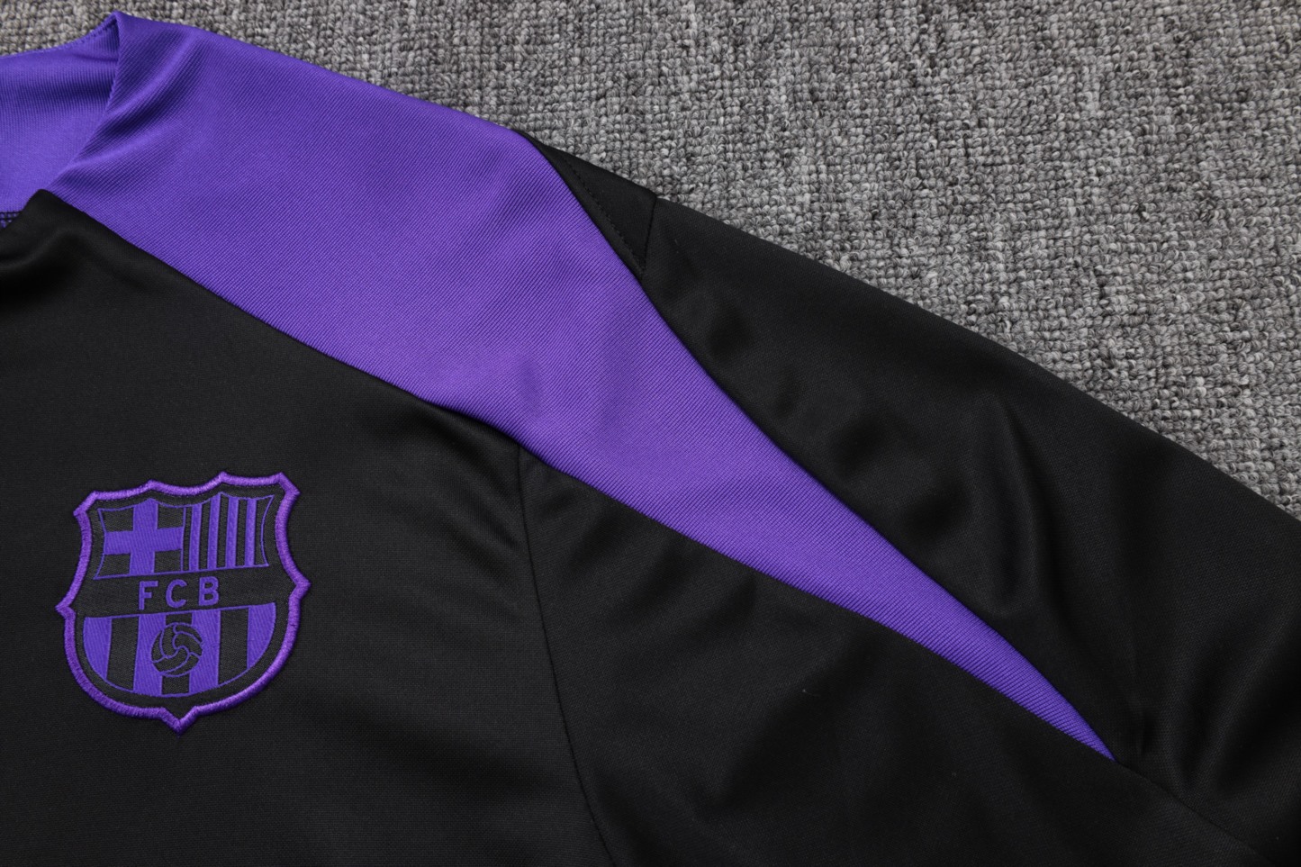 202526 Barcelona blackish purple Long-sleeved half-pull training kit Football team kit