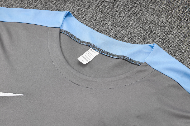 24/25 Tottenham dark grey raining Set Shirt and Shorts