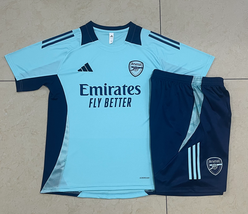 24/25 Arsenal Light green Training Set Shirt and Shorts