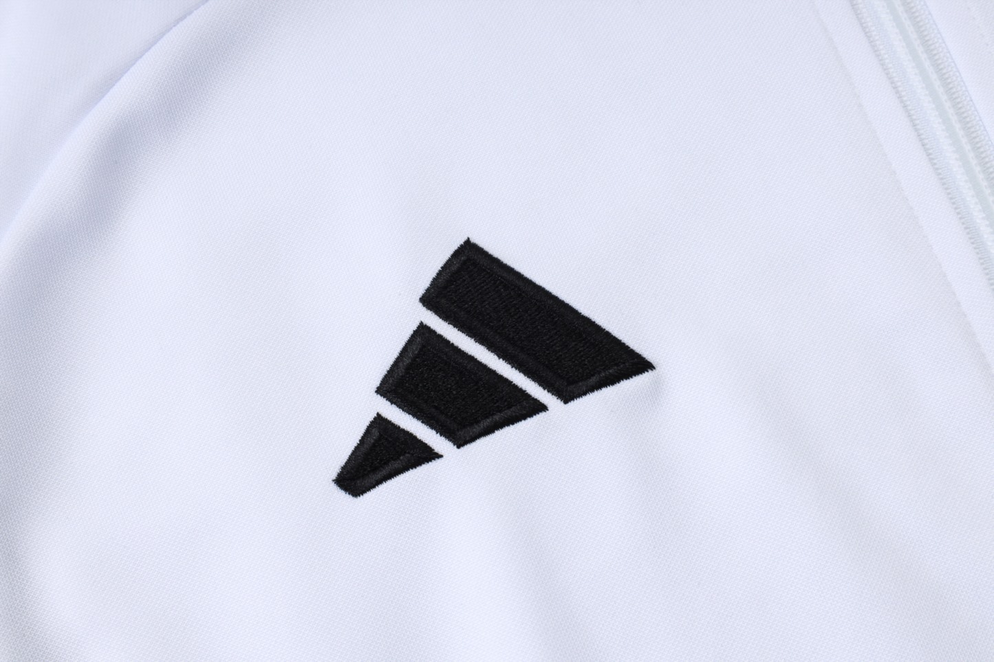 2025/26 Miami White Jacket Training Suit Set Football Team Shirt Sports Fashion