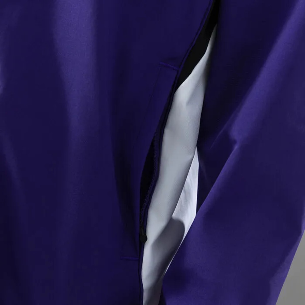 2026/27 Manchester United Purple Windbreaker