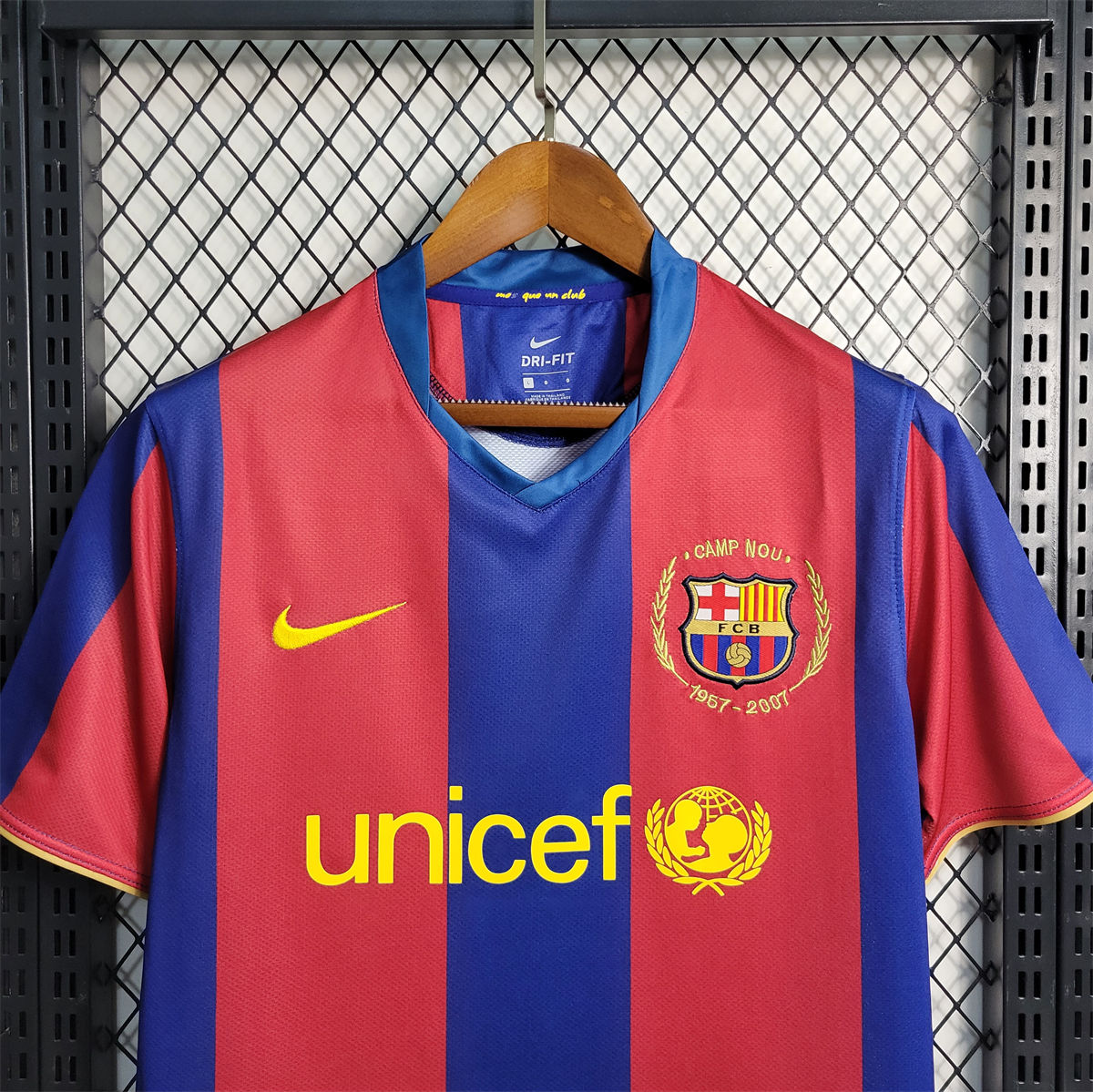 Retro Barcelona 07/08 home jersey Fan Version