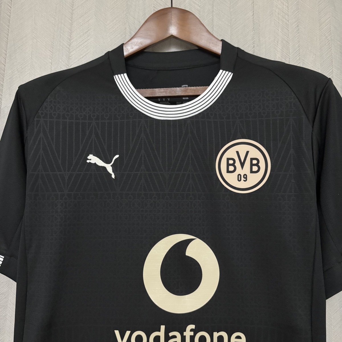 2026/27 Borussia Dortmund Black Jersey Fan Version