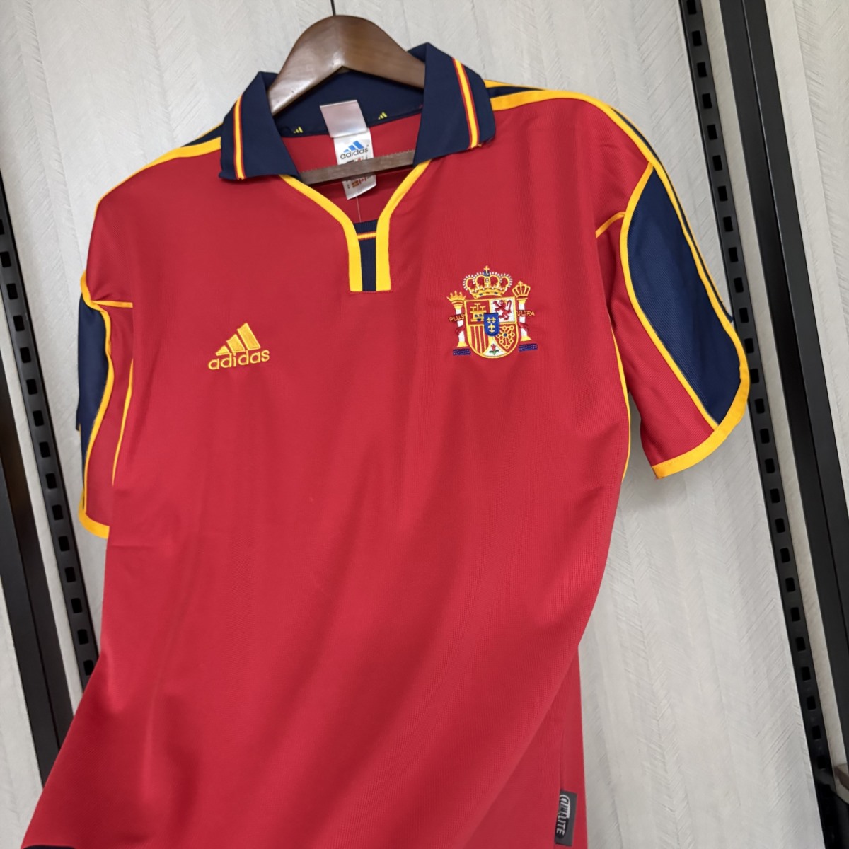 Retro Spain 2000 Home jersey Fan Version