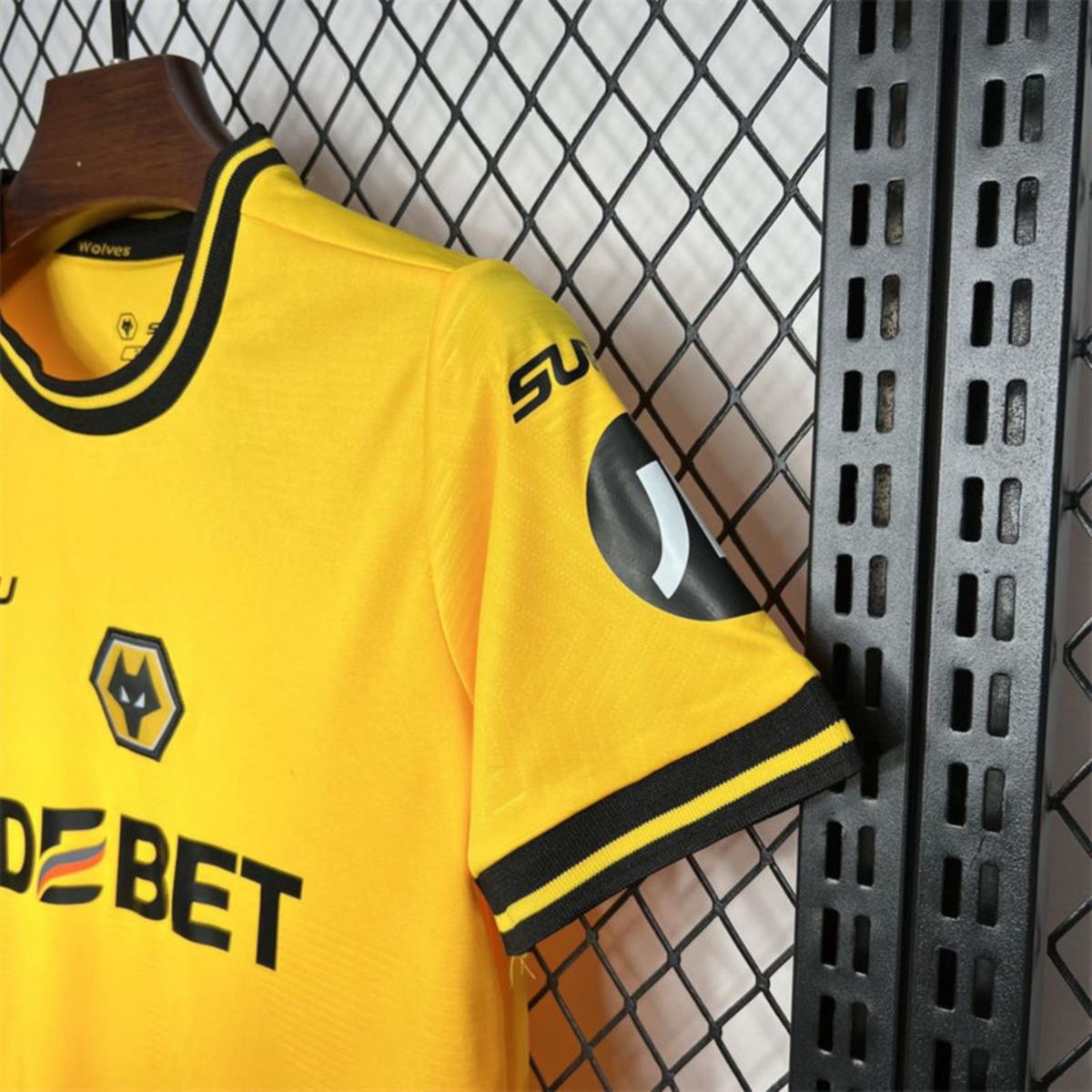 2024/25 Wolves Home jersey Kid Kits Size 16-28