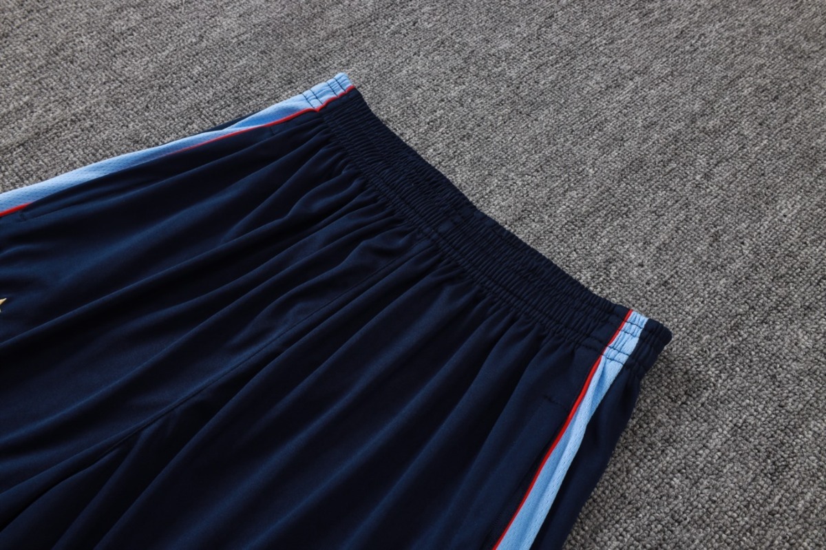 2026 England Light blue Long-sleeved half-pull training kit