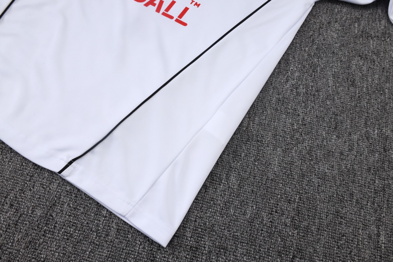 202526 AC Milan White Long-sleeved half-pull training kit Football team kit