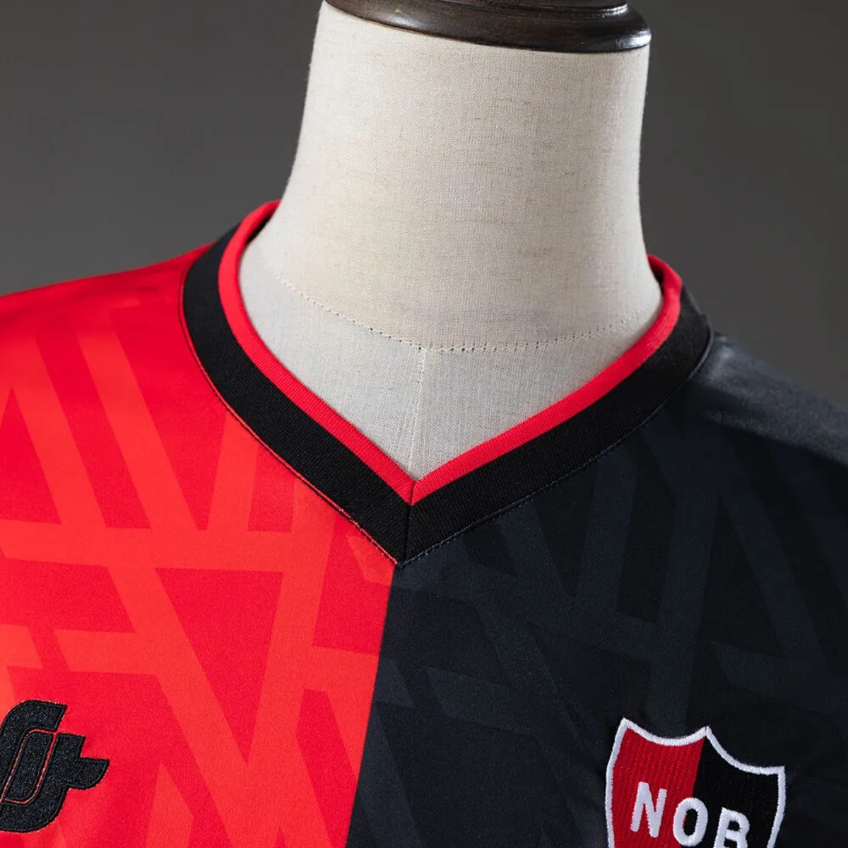 2026/27 Club Atlético Newell's Old Boys Home Jersey Fan Version