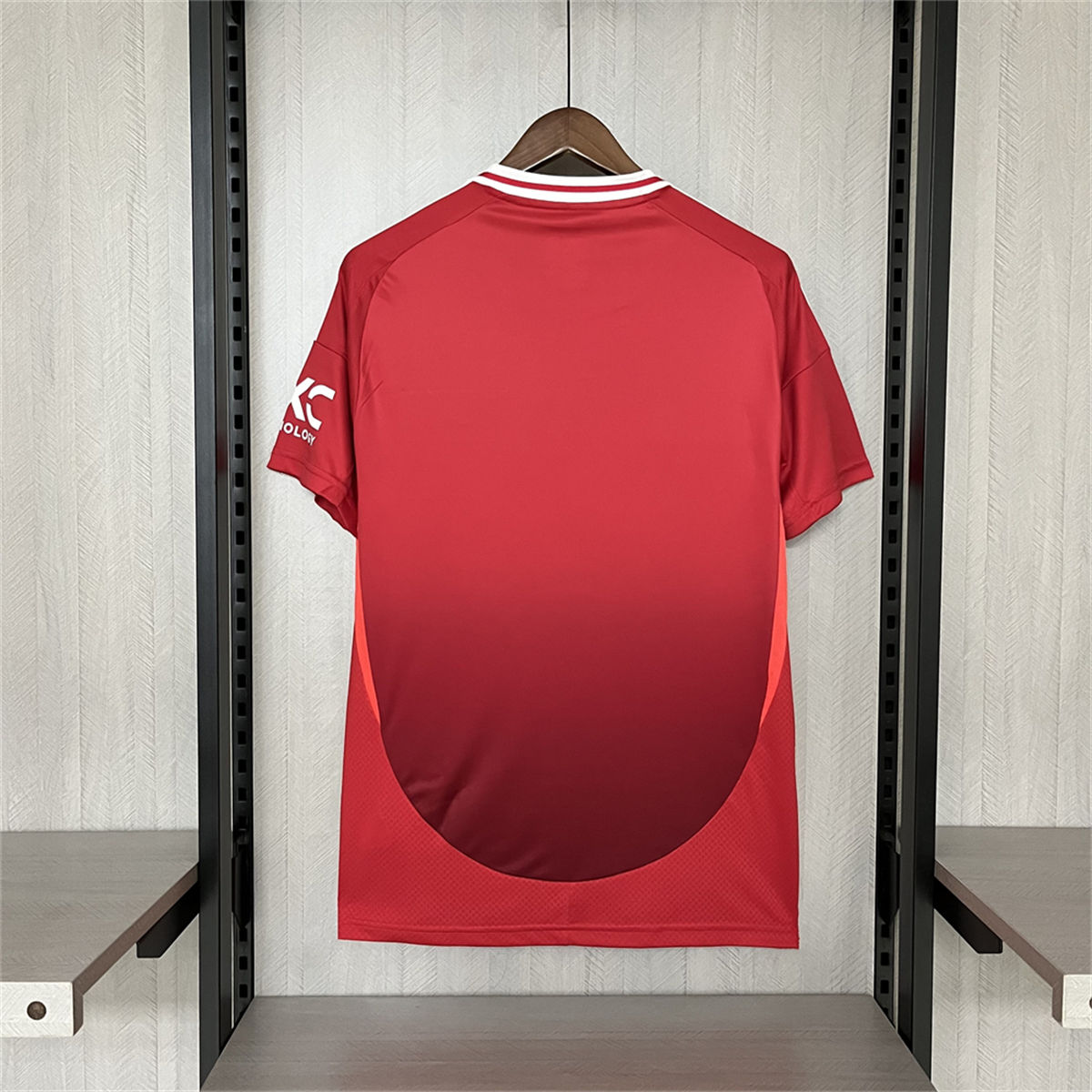 2024/25 Manchester United Home Jersey Fan Version