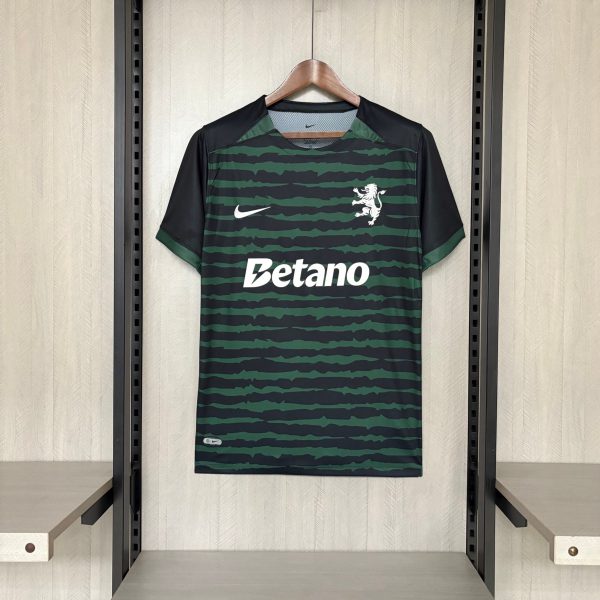 2025/26 Sporting Lisbon Christmas Special Edition jersey Fan version