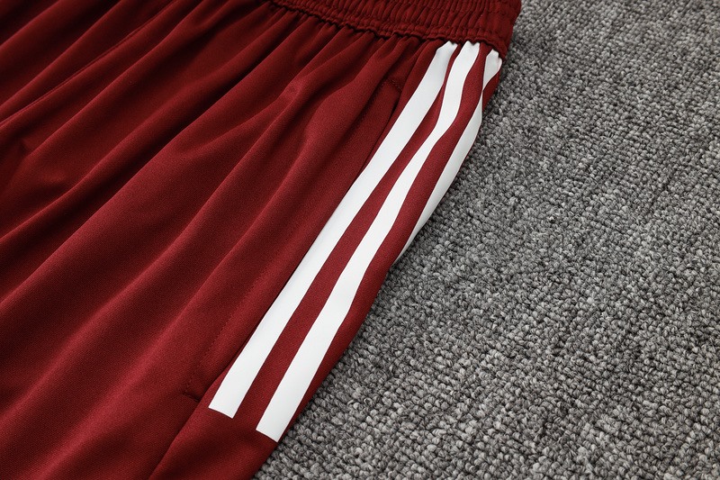 24/25 Internacional Red Training Set Shirt and Shorts