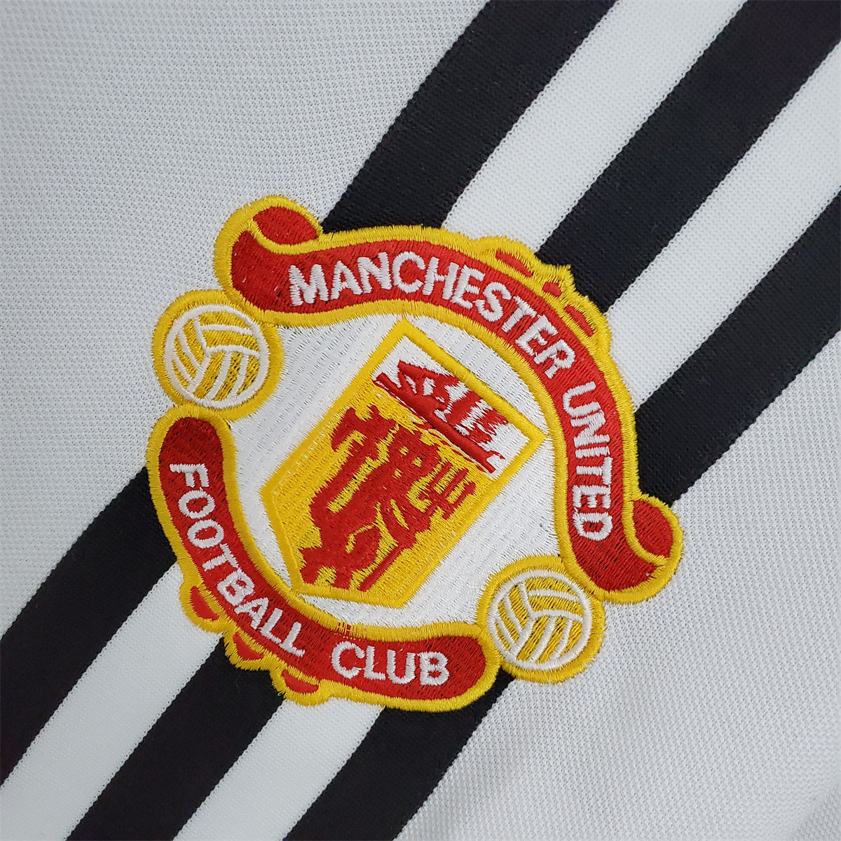 Retro Manchester United 75/80 away jersey Fan Version