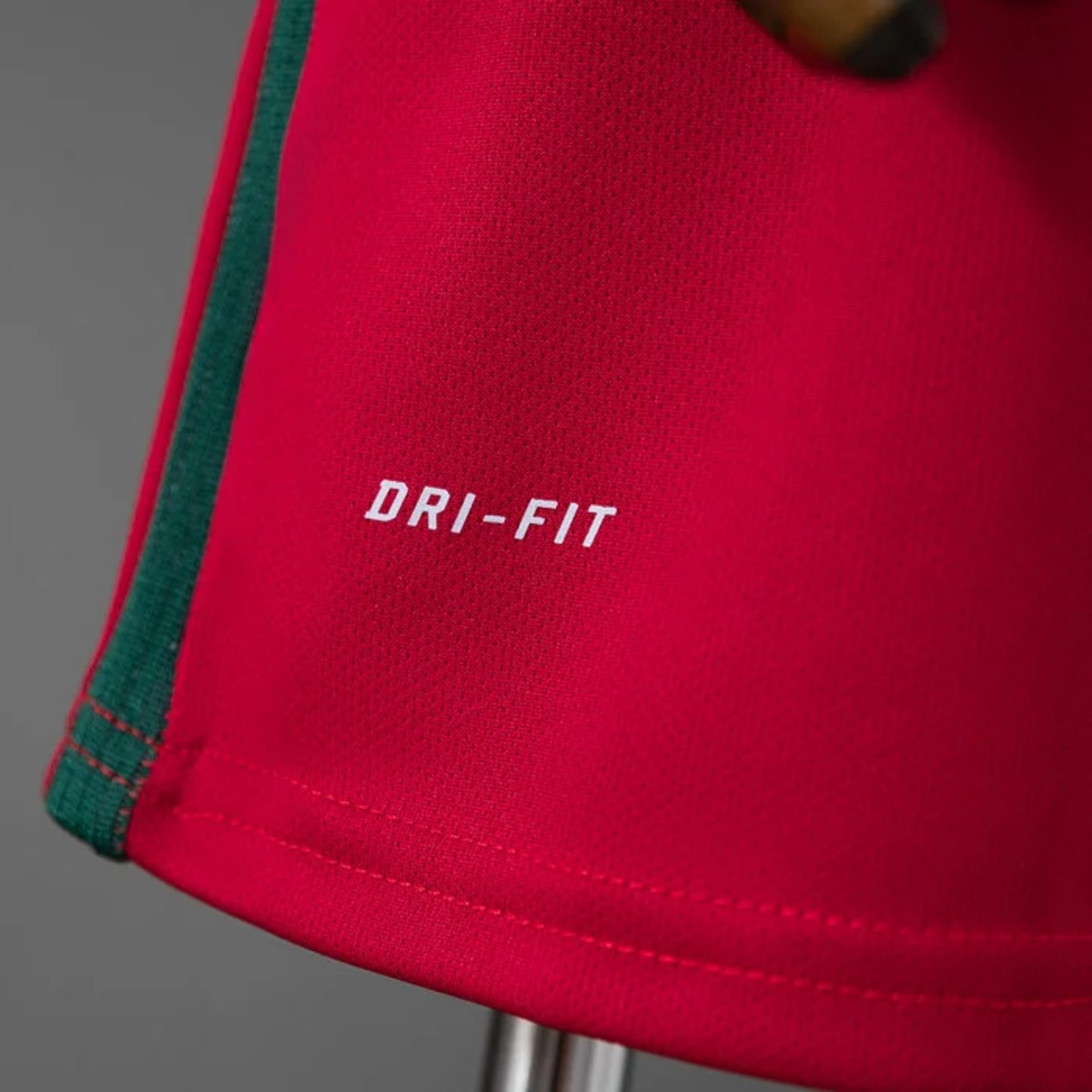Retro Portugal 2016/17 Home Kid Kits