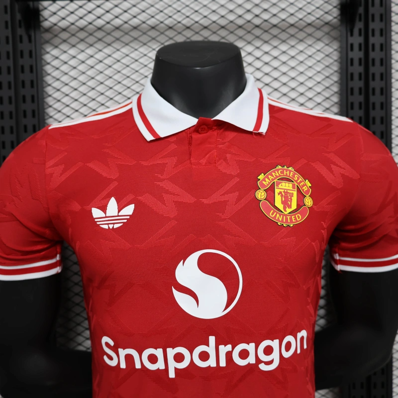 2025/26 Manchester United Co Branded Red jersey Player Version