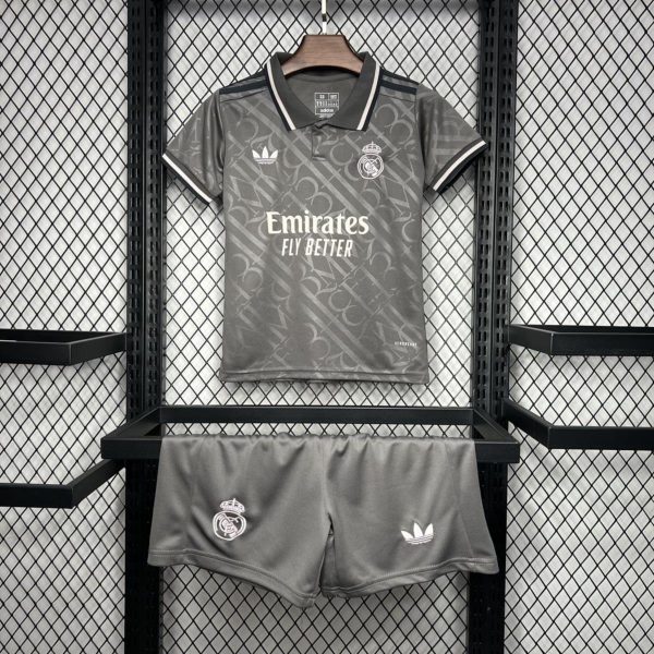 24/25 Real Madrid Third Away jersey Kid Kits Size 16-28