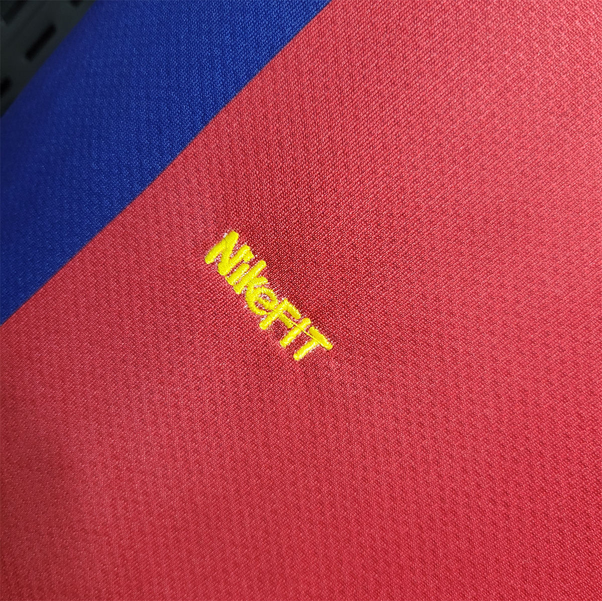 Retro Barcelona 07/08 home jersey Fan Version