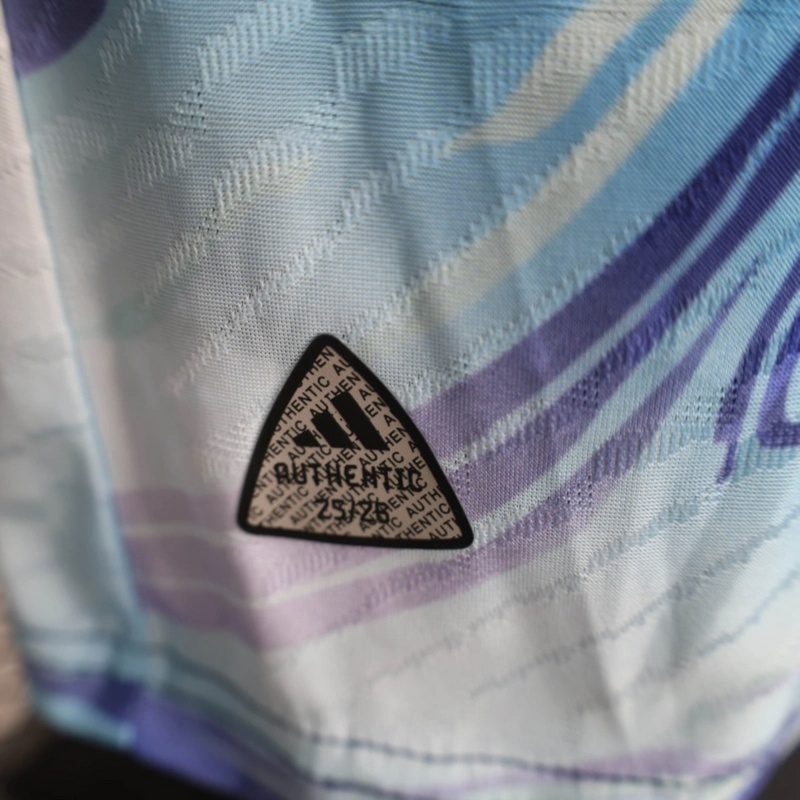 25/26 Japan Comic Special Edition Blue jersey Player Version