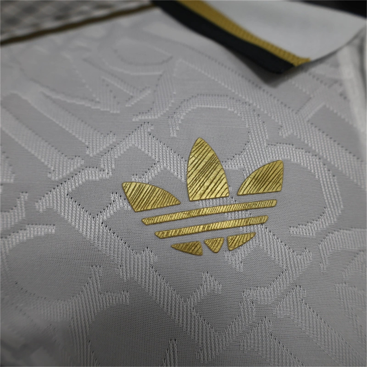 24/25 Real Madrid Special edition Jersey Player Version