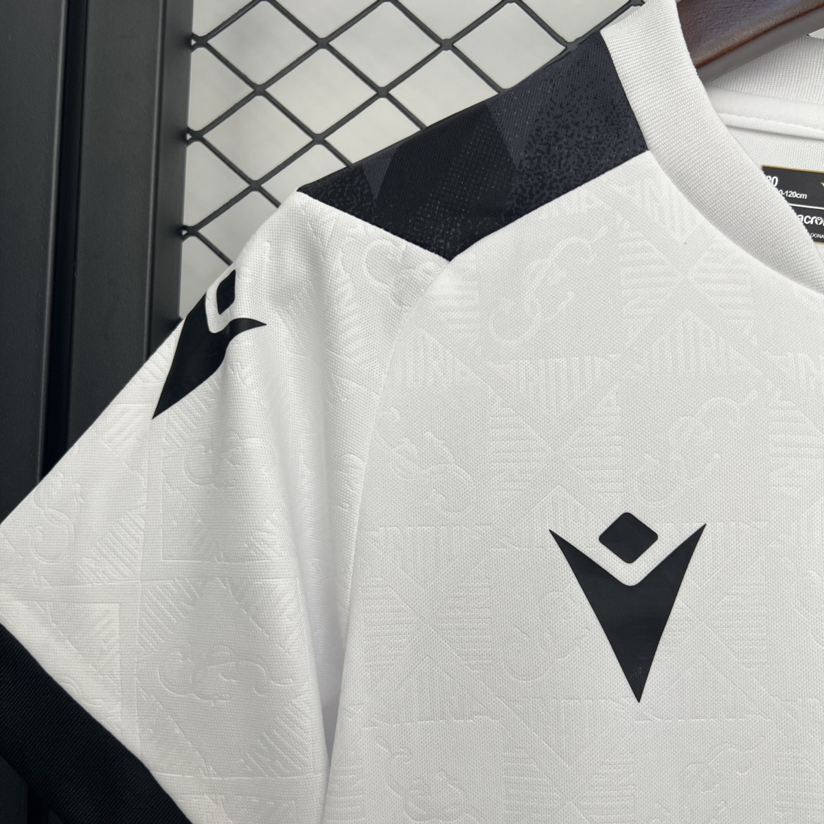 2025/26 Vitoria Guimaraes Home jersey kids Kits 16-28