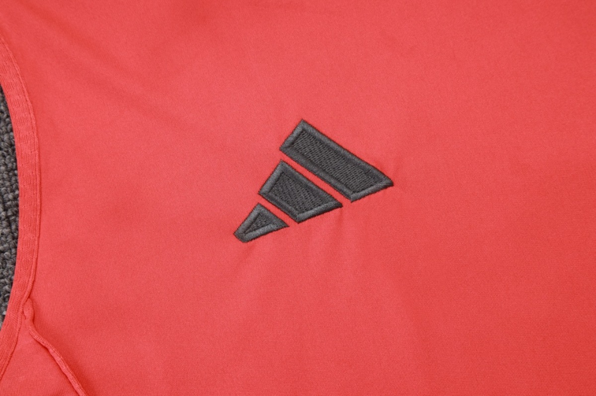 2026 Bavern Munich Orange Training Set Shirt and Shorts