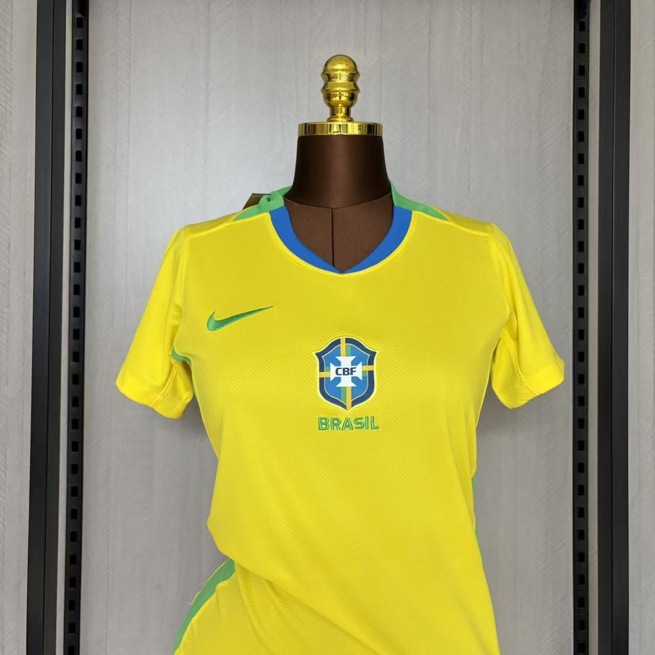 2025/26 Brazil Home Womens Jersey Fan Version