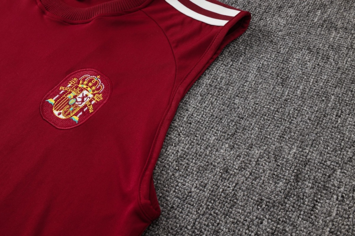 2026 Spain Maroon Training Set Shirt and Shorts
