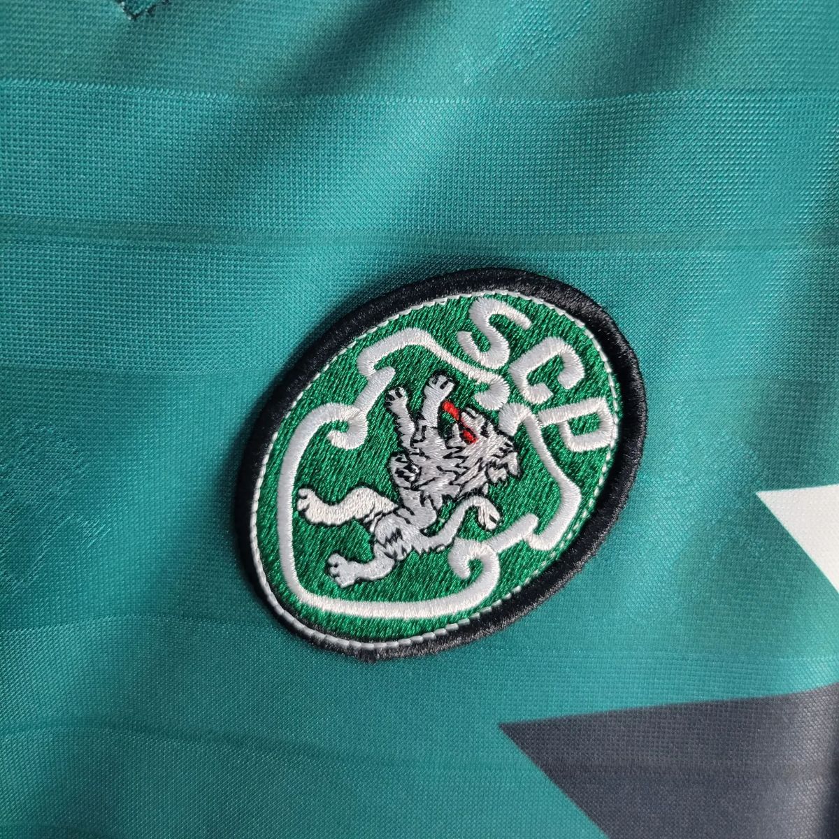 Retro Sporting Lisbon 1990s Style Green jersey Fan Version