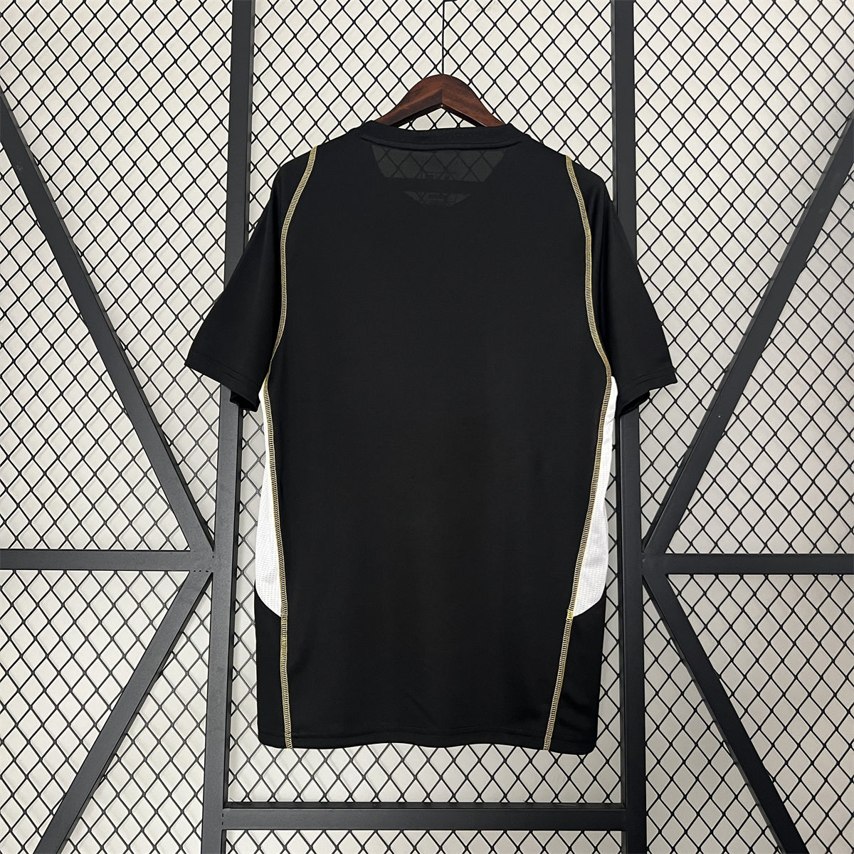 24/25 Colo Colo Training Wear Black Jersey Fan Version