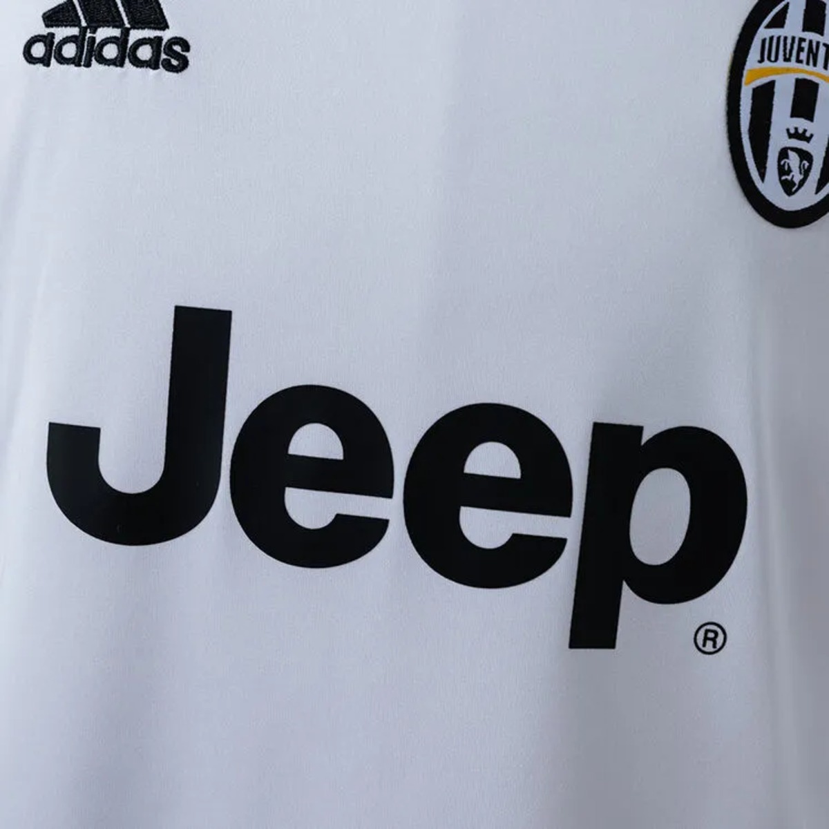 Retro Juventus 2016/17 Second Away Jersey Fan Version