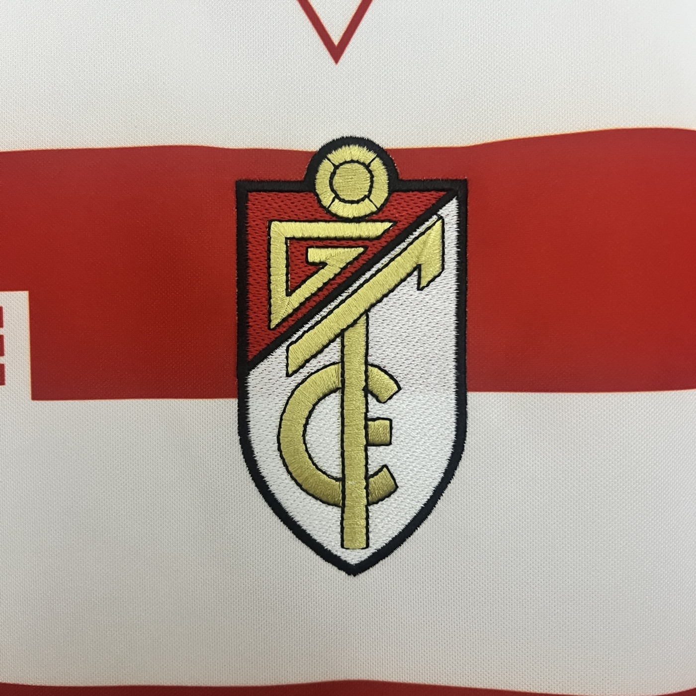 Retro Granada 97/98 Home jersey Fan Version
