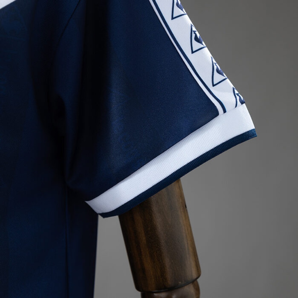 Retro FC Girondins de Bordeaux 1998/99 Home Jersey Fan Version