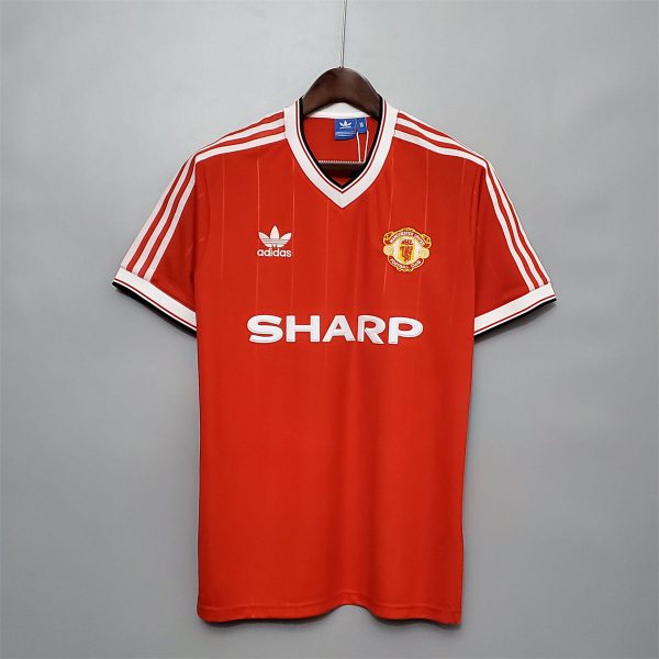 Retro Manchester United 83/84 home jersey Fan Version