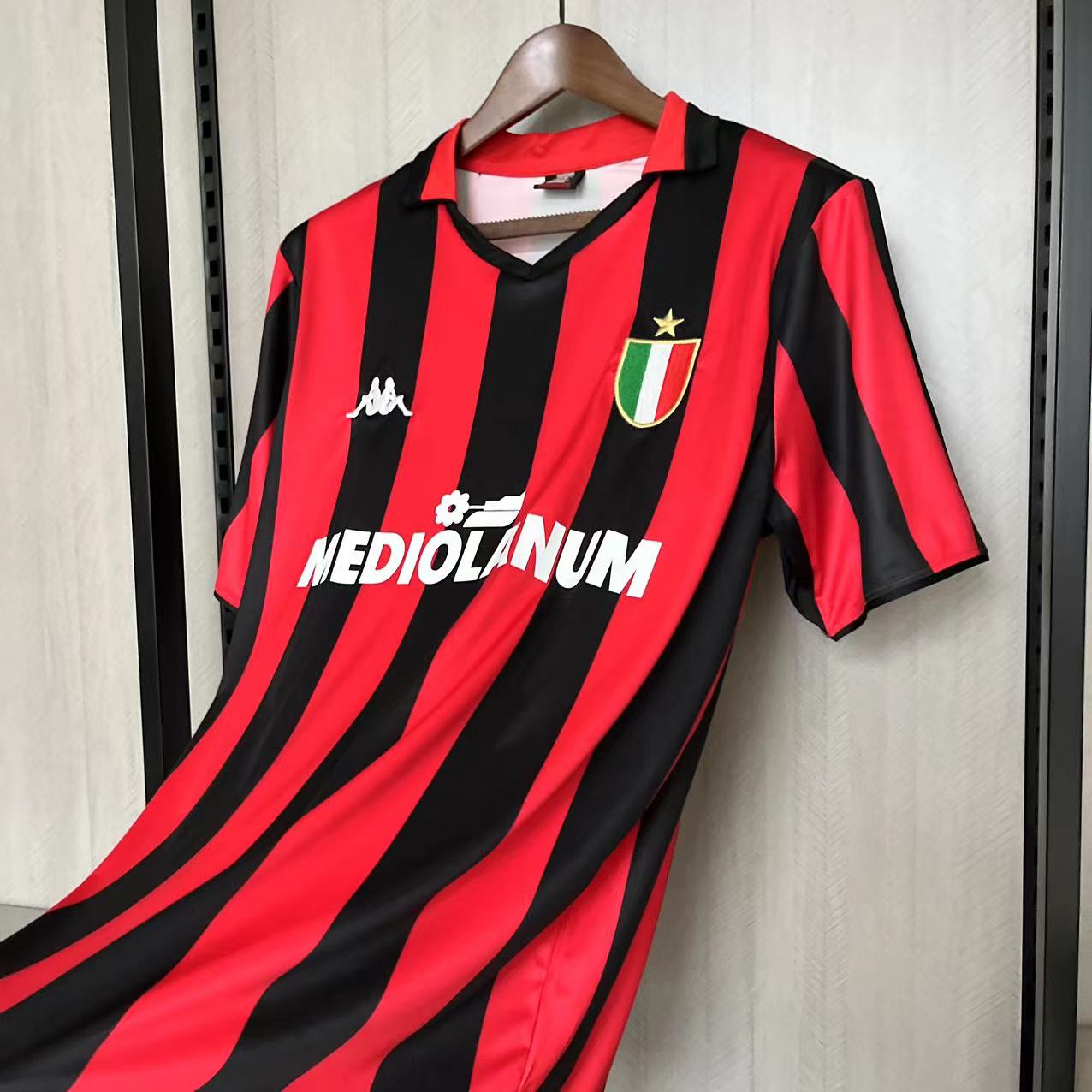 Retro AC Milan 89/90 Home jersey Fan Version