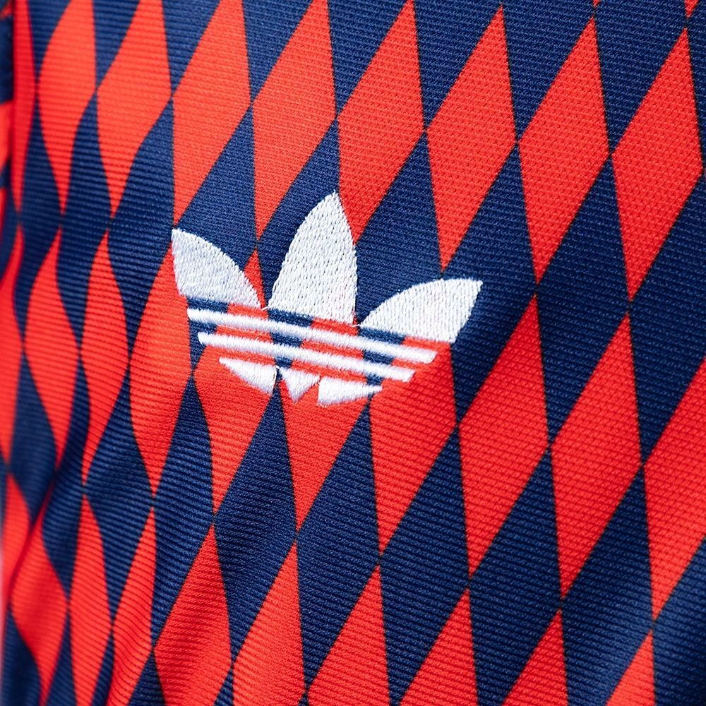 2025/26 Bayern Munich Casual Red Jersey Fan Version