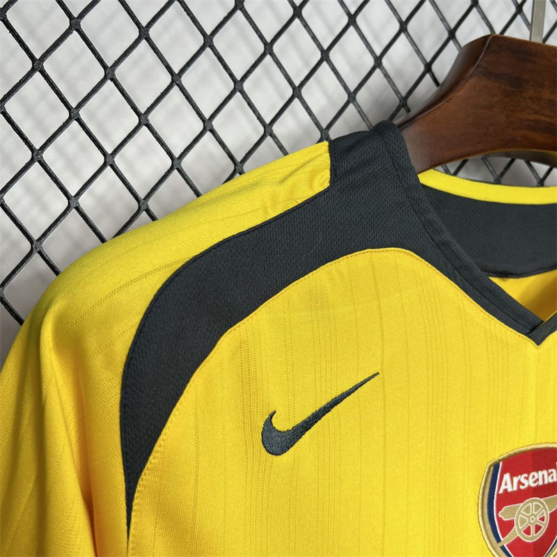 Retro Arsenal 05/06 away jersey Fan Version