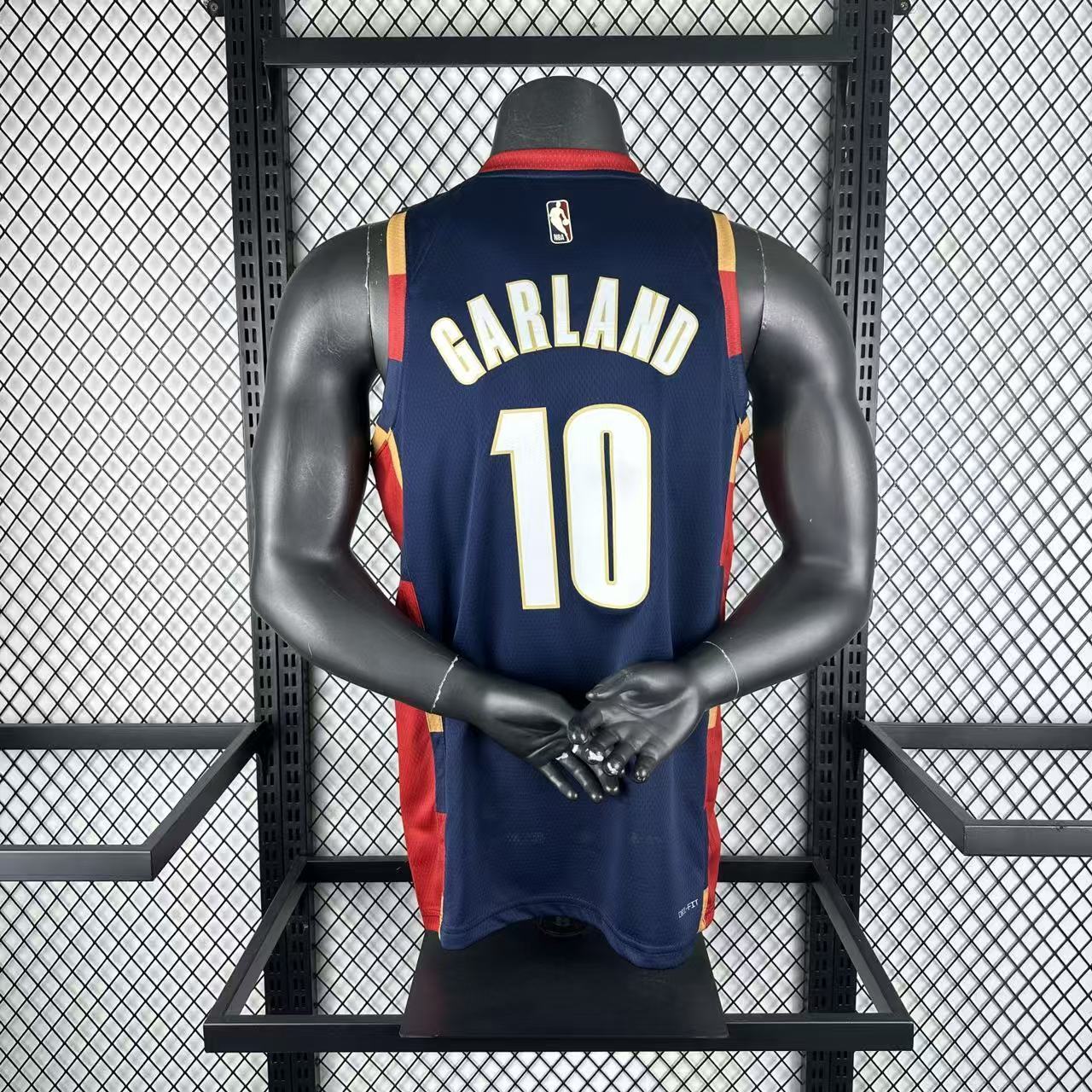 NBA Cleverland Cavaliers 2026 Vintage Style Black jersey GARLAND#10