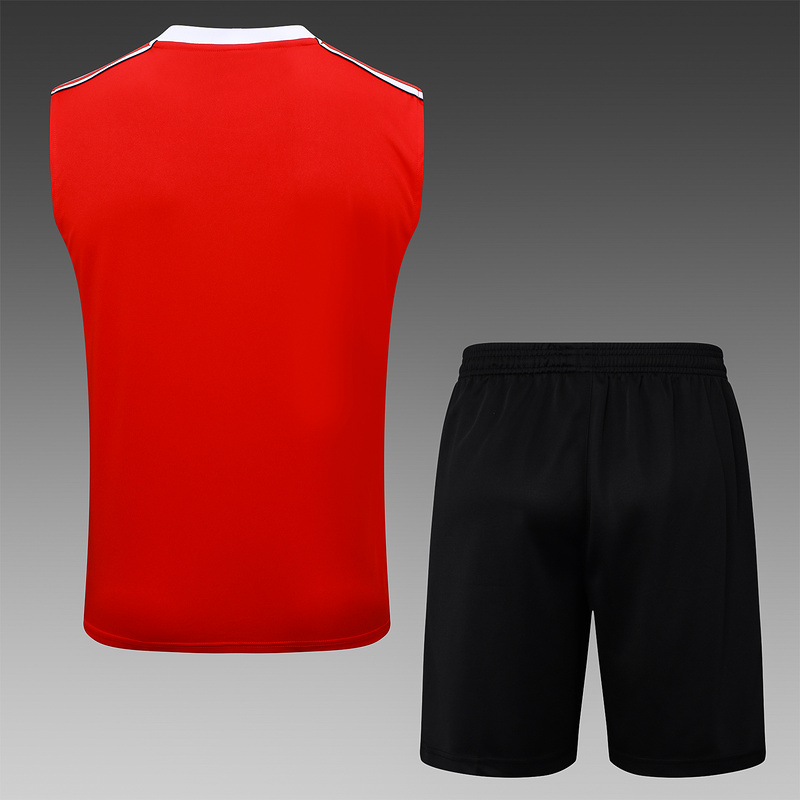 2025/26 Manchester United Red Training Set Shirt and Shorts