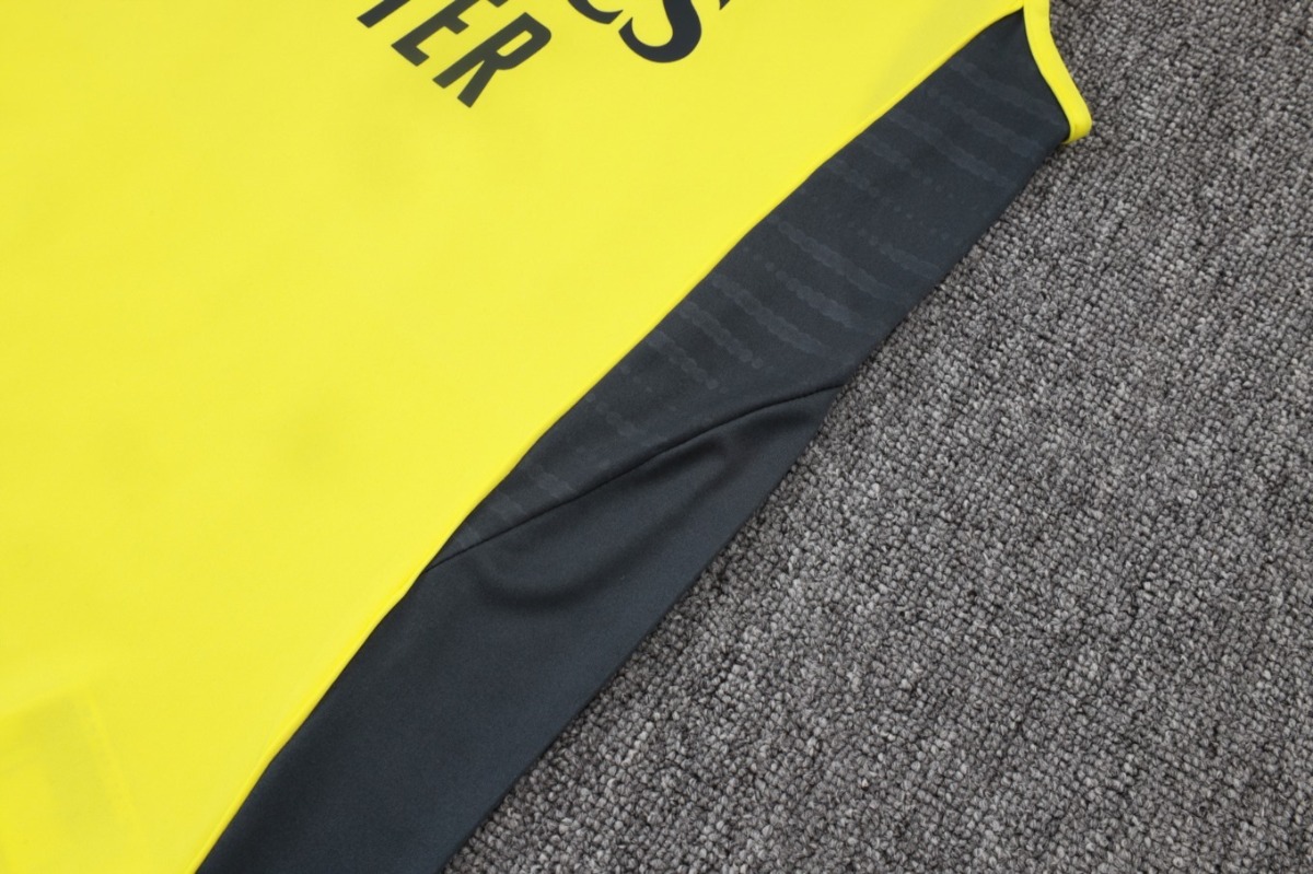 2026 Real Madrid Yellow Training Set Shirt and Shorts