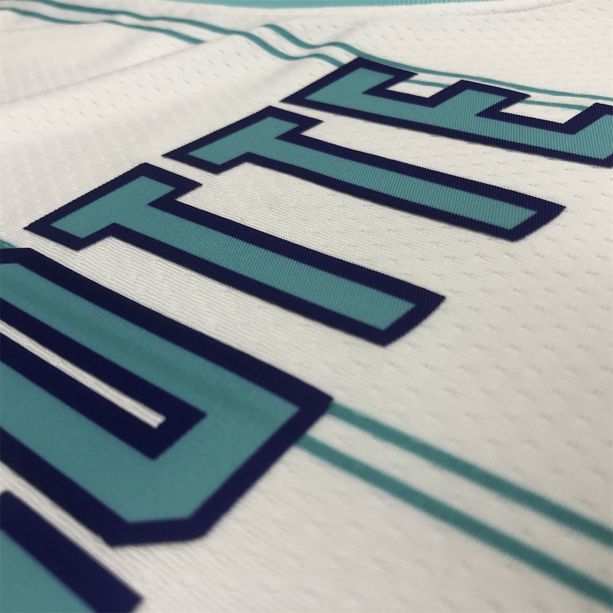 NBA Charlotte Hornets V-Neck White Jersey BALL#2 S-XXL